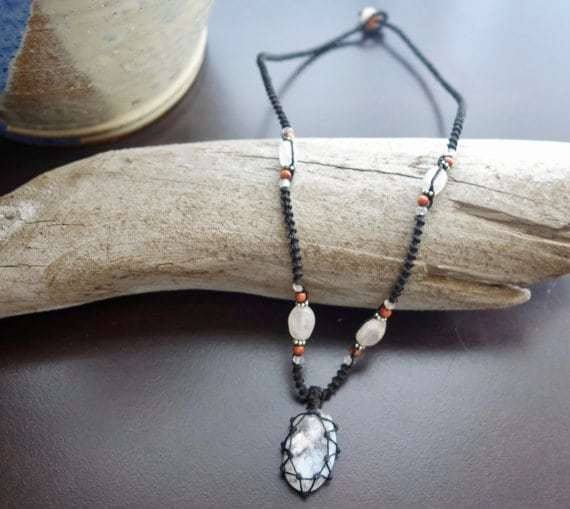 Tree Agate Macrame Necklace | Stone of Abundance | Micro-Macrame | Unisex, Healing Crystal Jewelry - Manifestie